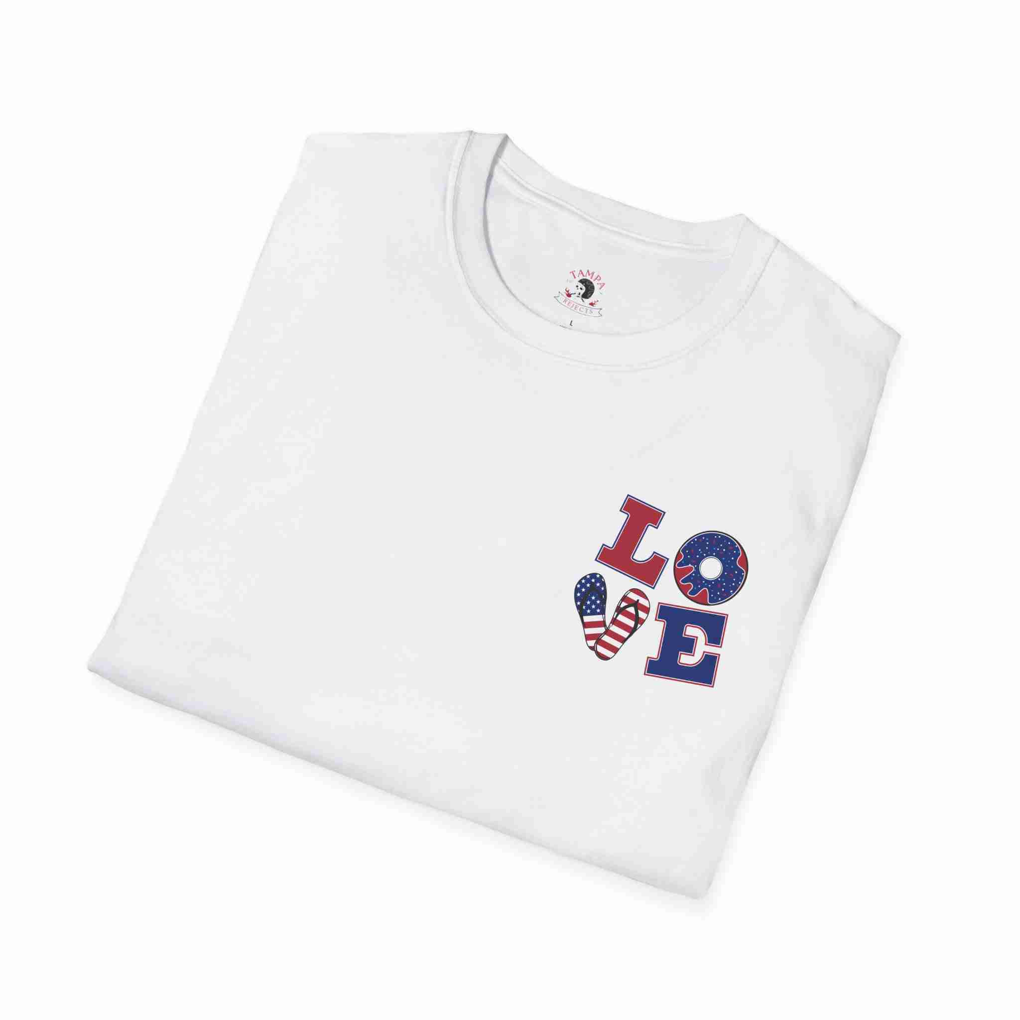 Patriotic Love Graphic T-Shirt for Festivals and Celebrations - Image 3